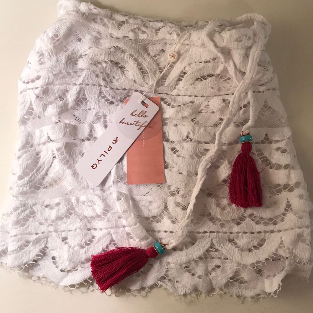 Pilyq White lace coverup shorts
